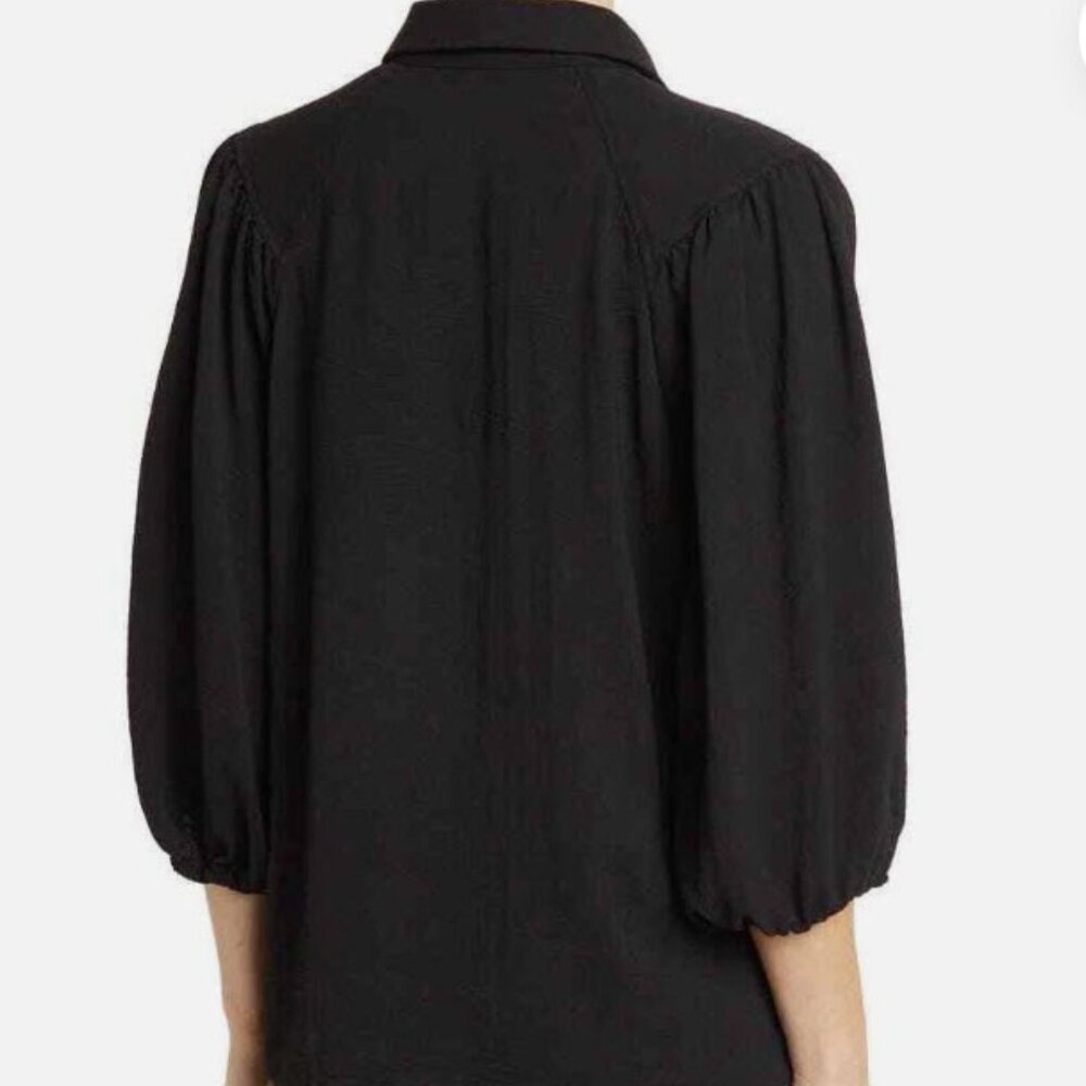 Pleione Black Puff-Sleeve Blouse